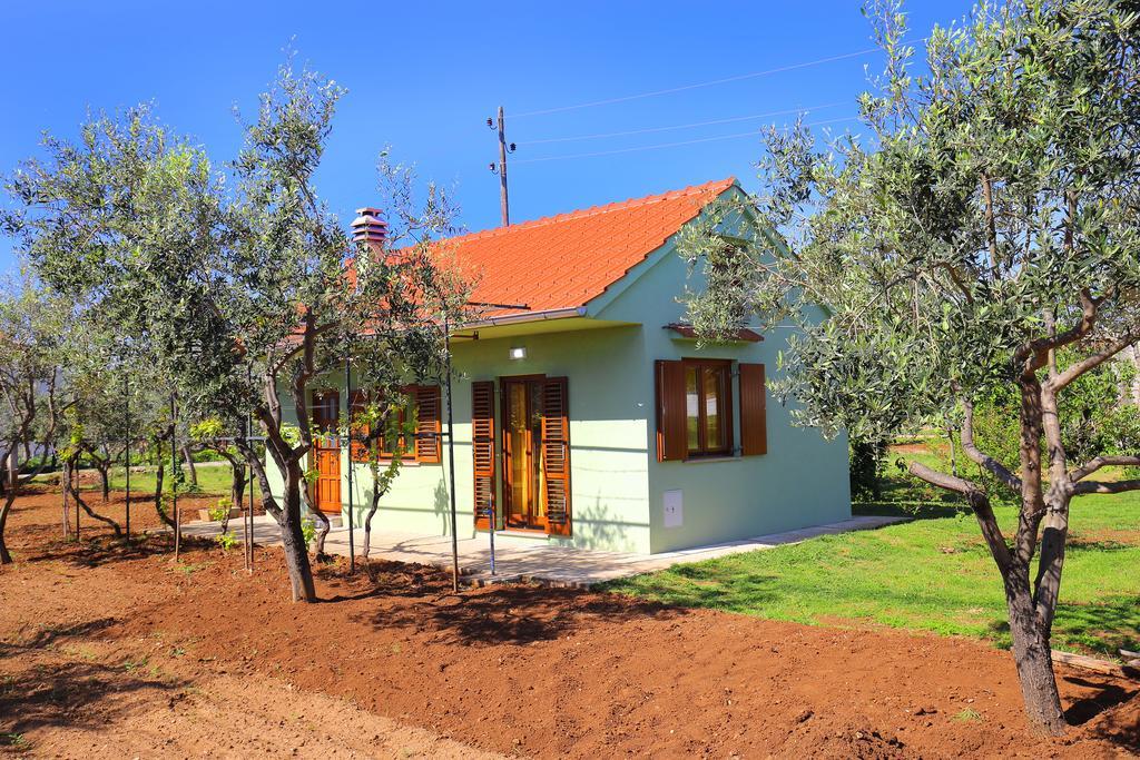 Holiday Home Zemljak Sukošan Exterior foto